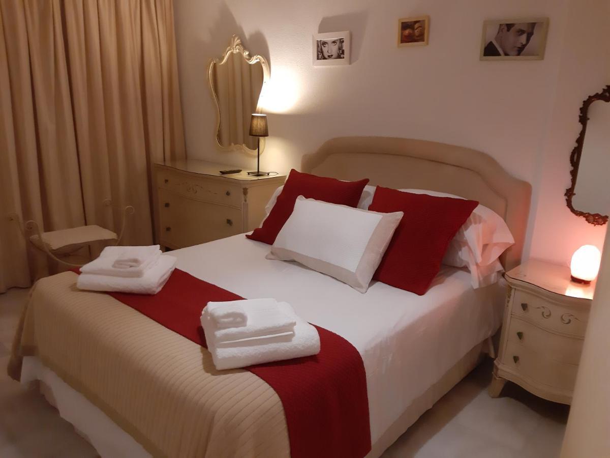 The Famous Home Marbella Buitenkant foto